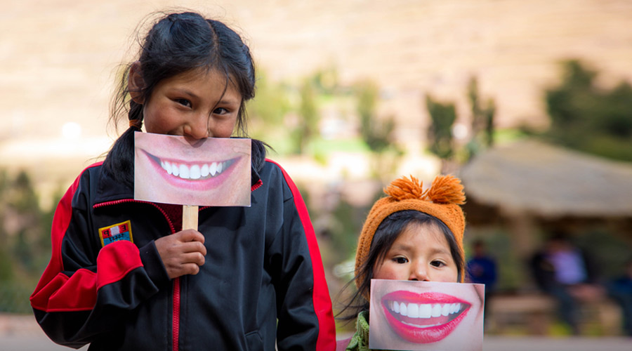 Yuraq Quirucha - Educar a los niños sobre el cuidado dental